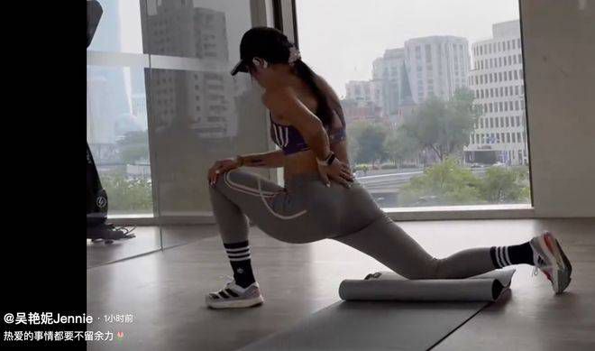 女乘务员