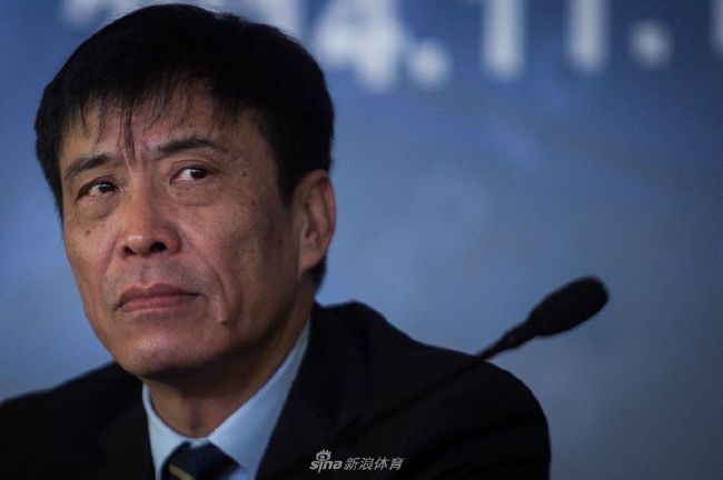 伊人av免费在线观看